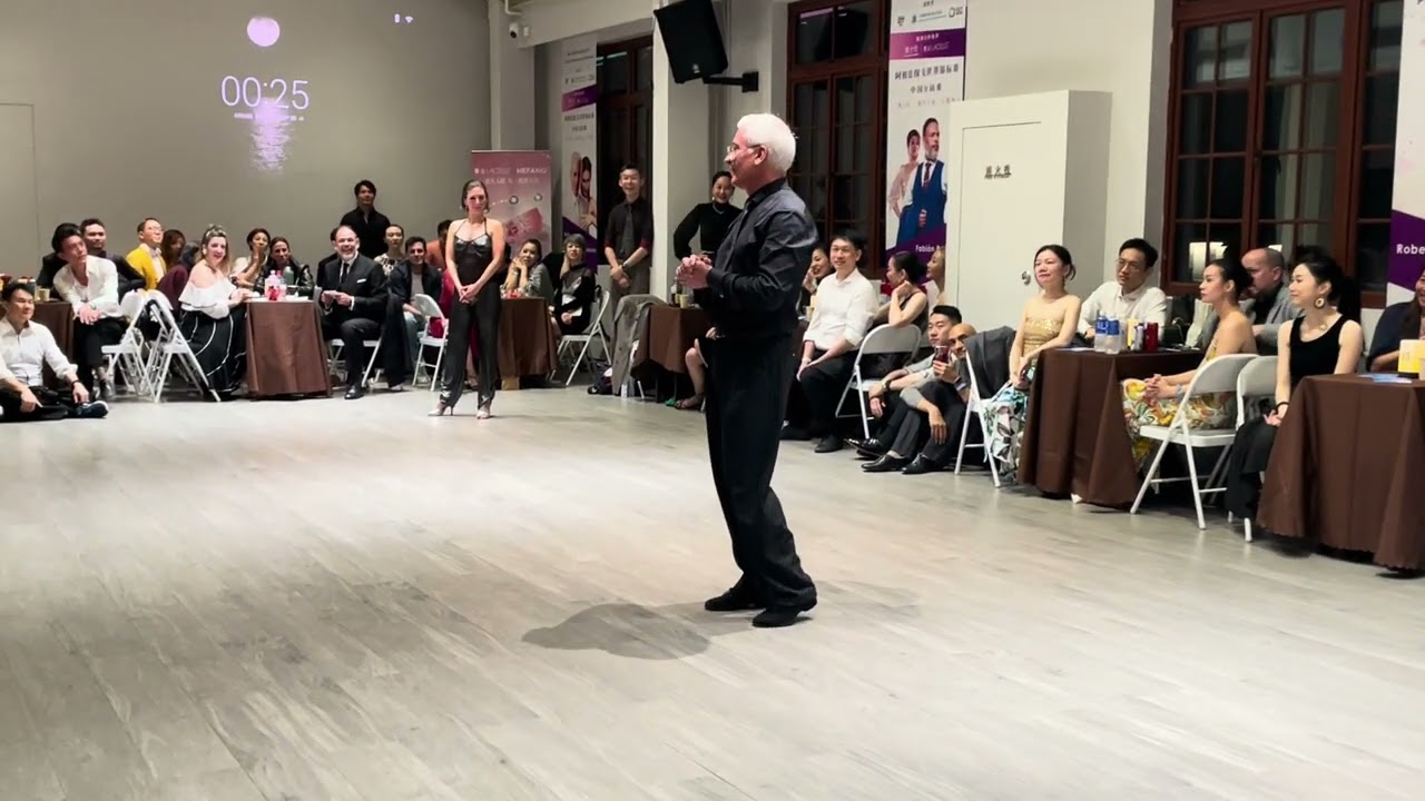 Video thumbnail for Roberto Reis & Vanessa Fatauros, Shanghai Jun 2025- speech