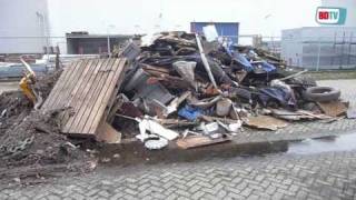 preview picture of video 'Afval gedumpt in Zaltbommel'