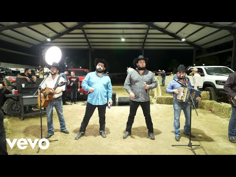 Luis Y Julián Jr., Carlos Y José Jr. - Que Los Cuartitos No Falten (En Vivo)