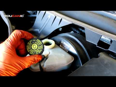 2006-2013 Mercedes-Benz S-Class S550 W221 Check and Add Brake Fluid