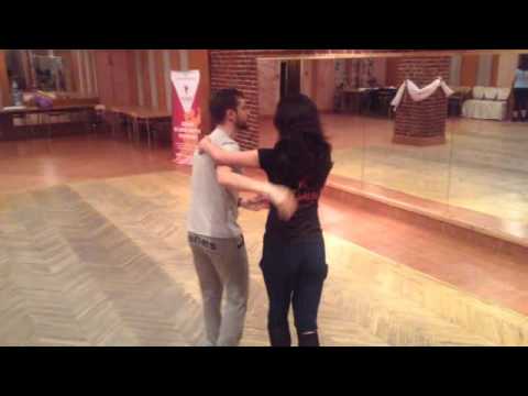 Cuban salsa (salsa casino) intermediate - basic combinations with sacala