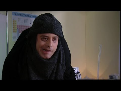 Qué vida más triste ⭐7x02⭐ QVMT  QVMT La abuela de Xabi, Director fracasado, El ligue de Jose Luis