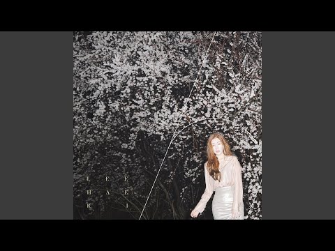 Video thumbnail for 그대라는 계절 (Season Of You)