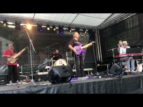 Jaroslav Uhlíř a Kapela - Holubí dům - Pivovar Starobrno 2023 - LIVE