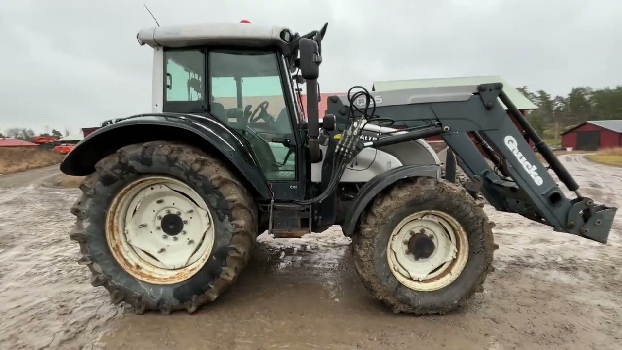 Valtra C120 med lastare, -2005
