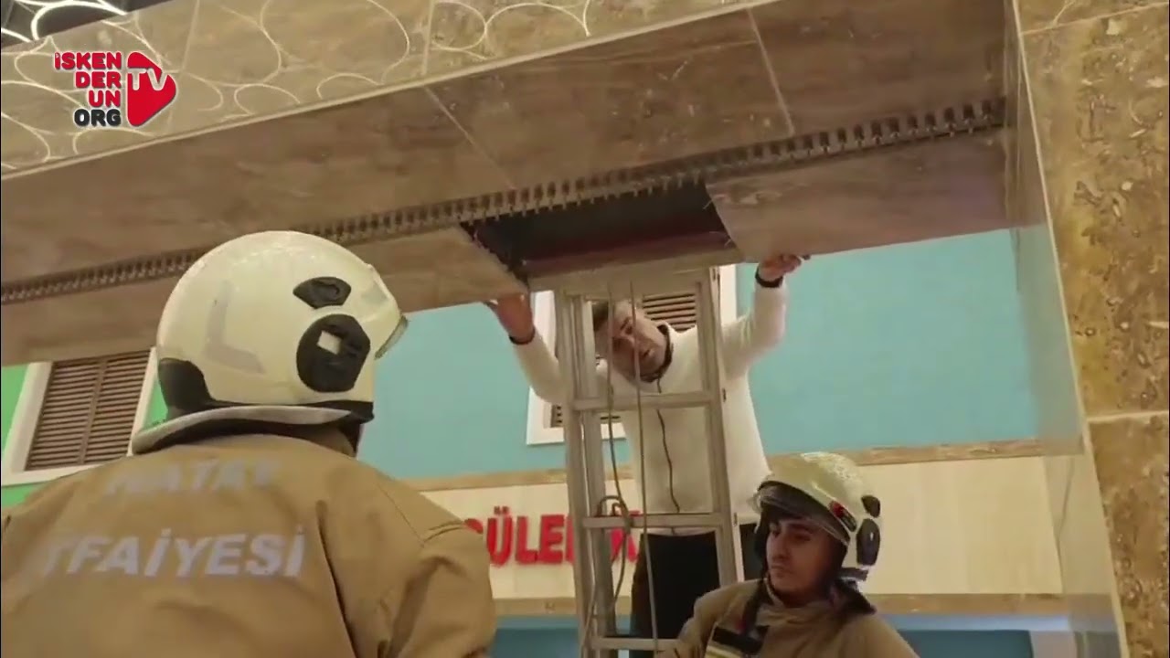 Yaramaz tekiri İtfaiye Kurtardı!