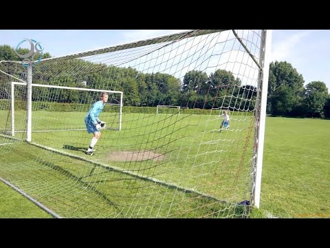 Verwerken van een voorzet als Thibaut Courtois | Voetbalomgeving