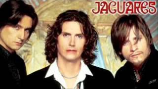 Solo Somos Suenos Lyrics English Translation