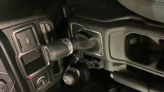 How to remove Jeep JL center console