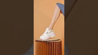 Giày thể thao nữ MWC - 0683 Giày Thể Thao Nữ,Sneaker Da Siêu Êm Chân Đế Độn 4CM Hot Trend