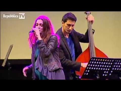 Cristina Zavalloni - Natural Woman