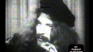 Jethro Tull: Ian Anderson interviewed on Australian TV, 1972.