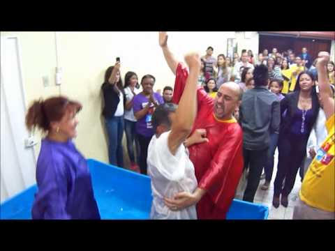 Quadrangular Vera Cruz.....B.H...MG....29 Julho 2012 - Batismo Frankim William e Itamar.