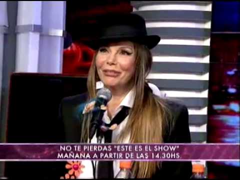 Showmatch 2011 - Alfano vs. Nara, the war of the blondes