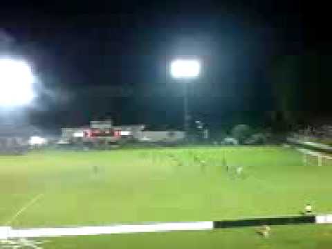 Vamos Subi Negô!! Vitória 4x1 CRB, Filmado da Torcida, Fogos + Gol + Festa