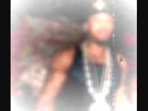 nicki minaj-i feel free