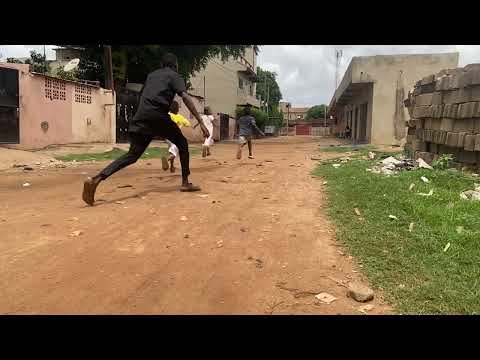 Les mini de bamako : le cous de papayou et Lebeau Chez Tantie 🤣🤣🤣🤣🤣🤣 Par Mgb Prod