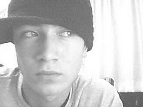 Dj HasreT a.k.a Freax_aSLı BeNDe SaKLı=2008 SiNGLe=(oRGiNaL)