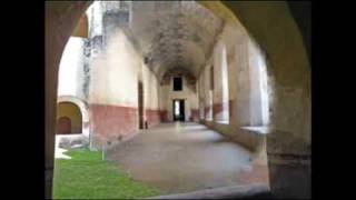 preview picture of video 'Atlatlahucan Convento San Mateo Apóstol'