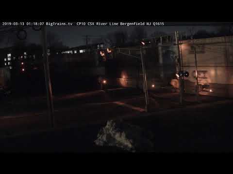 3- 13-2019 01:45 nb stack CSX Q157