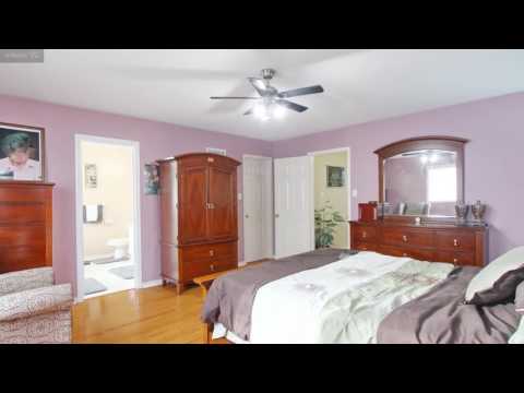 34 Smoothwater St, Brampton, ON L6R 2G2, Canada