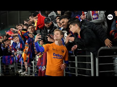 FC Barcelona Train In Front Of 10,000 Australian Fans