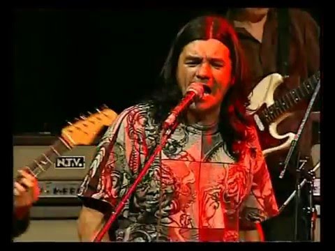 Sokol y EL Vuelto video Nunca me des la espalda - Sokol & Botafogo - Botafogo TV 2005