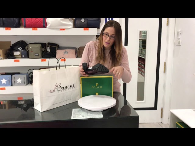 Vídeo relacionado con Pwsap 28PCS Fresco Juego Adornos de Zapatos, Videojuego Mango Encantos para Clog Sandalias Pulsera, Moda CLOG Decoración Charms Accesorios del Zapato, Regalo de Fiesta para Niños Adolescentes Adultos