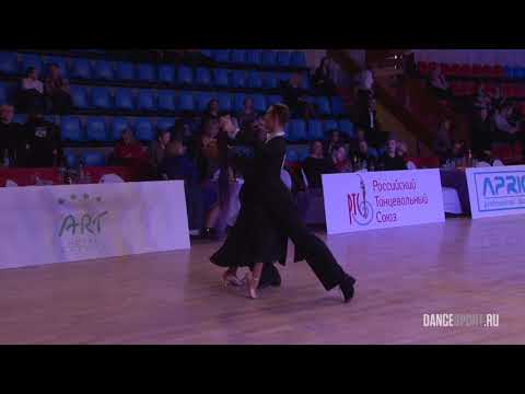 Трифонов Кирилл - Лонкина Александра, 1/2 English Waltz