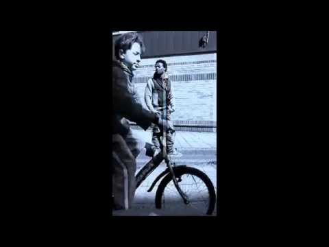 AKNESS IZO SEMI AUTO  NEGRO