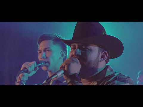 Al Mismo Nivel - Luis R Conriquez x La Banda Del Charko [En Vivo 2021]