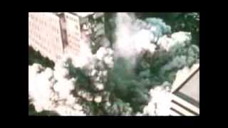 Queen &amp; David Bowie - Under Pressure Official Music Video