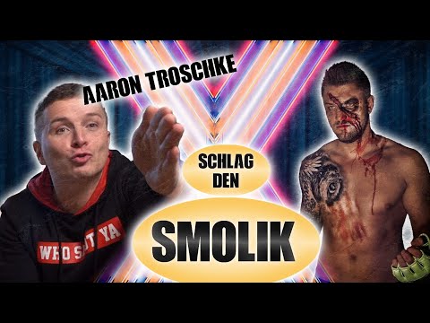 MMA Fighter vs. Moderator: Hey Aaron!!! Kämpft mit FIESEN Tricks | SCHLAG DEN SMOLIK