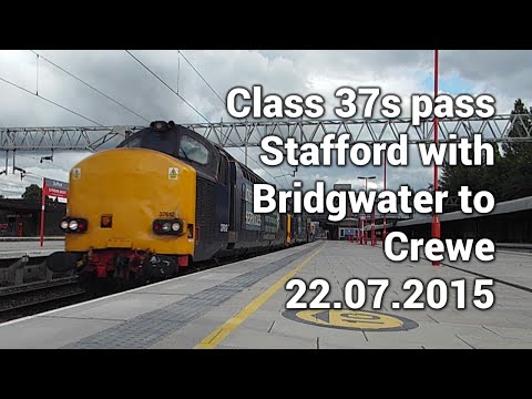 Direct Rail Services class 37s thrash through Stafford with nuclear flasks - 22.07.2015