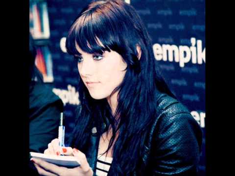 Ewa Farna - Kdo vic da?! + tekst