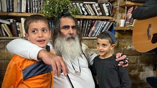 הרב שלום סבג - שיעורי וידאו - הרב שלום סבג✨אייך צריך לקבל דברים,  דרך צער ויסורים או דרך רחמים ? – ח׳ בשבט ה׳תשפ״ה – דן בן יעקב 🇮🇱