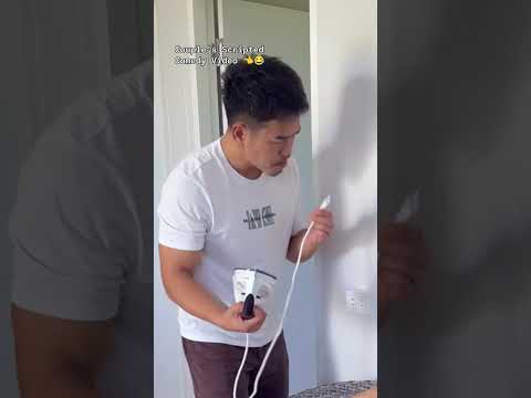 자고 있는 아내한테 다리미 장난치려다 역대급으로 당한 남편! 🧺🤣 #숏츠 #코미디 #웃긴영상 #다리미장난 #부부개그 #상황극 #유머 #인기숏츠