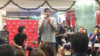 Melendi-Flores de Agua y Plomo, Destino o Casualidad (En vivo)