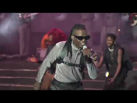 Nyongera @theb2c  Live at Freedom with @dmaestroz