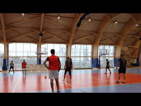 I Halowe Mistrzostwa Warszawy 2024 – półfinał JMP – Zakład Pogrzebowy Tanatos