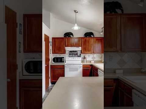 Beautiful, Light-Filled 4bd/2ba North Boulder Home! property video