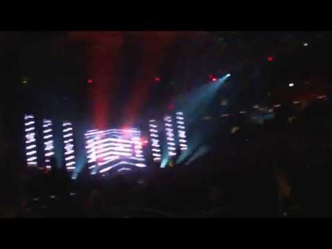 Armin Van Buuren ASOT600NYC at Madison Square Garden 3/30/13 Higher State Of Kervansaray