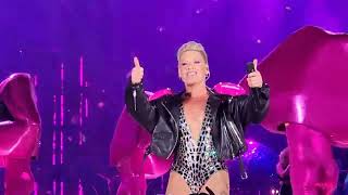 Pink - Blow Me (One Last Kiss) - LIVE@Summer Carnival in Hannover 13.07.2023