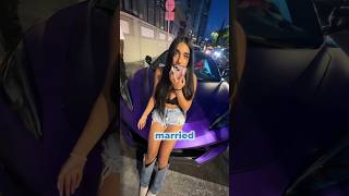 Download lagu She Change Her Mind In Seconds 😆 #golddigger #viral #corvette #automobile #eidansanker #supercar mp3