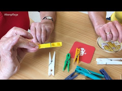 Serie Mobilitätsförderung, Teil 1: Handkraft trainieren mit Wäscheklammern