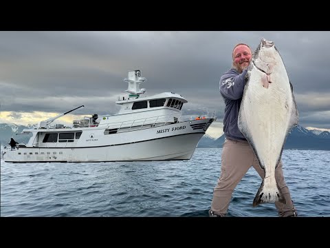 5 Days at SEA Fishing in Alaska! {Vlog Style}