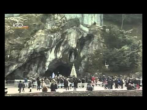 Chapelet à Lourdes