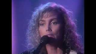 Emmylou Harris - Never Be Anyone Else But You + interview [8-16-90]