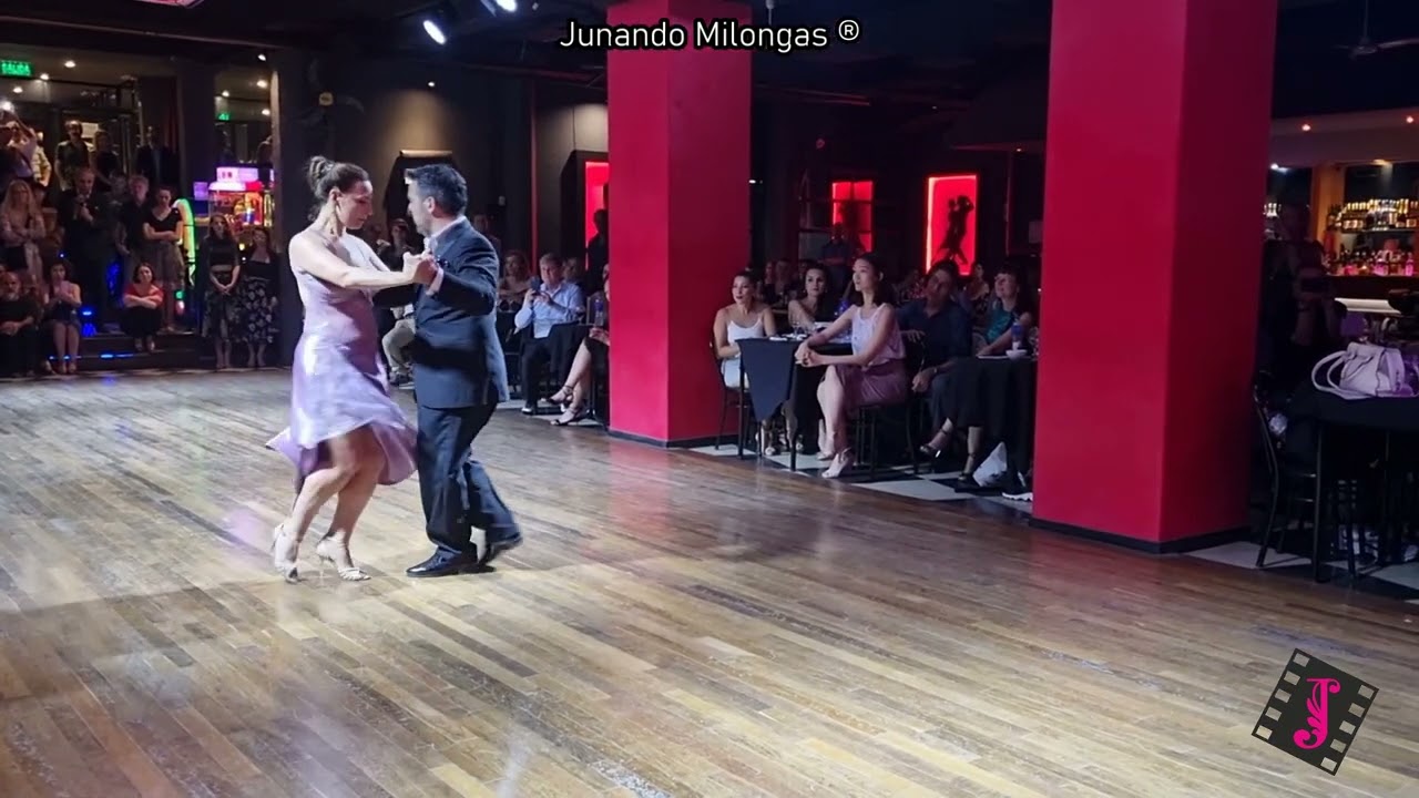 Video thumbnail for FERNANDO GALERA & SILVINA VALZ  || OT Sans Souci (en vivo)