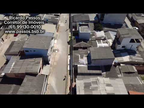 Casa Reformada com Jardim | Lote Vazado 128m² | 2 Quartos (1 Suíte) | Itapoã
